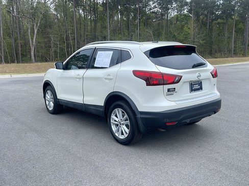 Used 2019 Nissan Rogue Sport SV w/ All-Weather Package FWD image 5