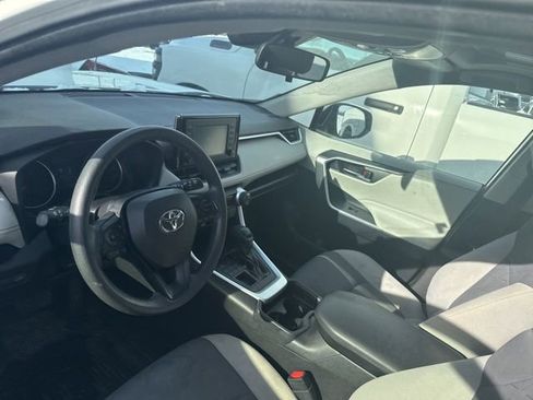Used 2019 Toyota RAV4 XLE image 12