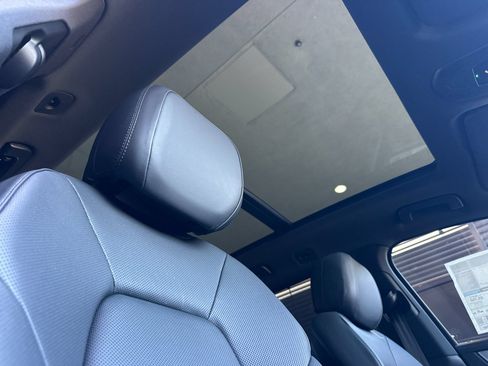 New 2026 Porsche Cayenne S AWD/4WD image 19