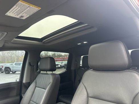 Used 2019 Chevrolet Silverado 1500 LT Trail Boss image 11