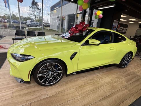 Used 2022 BMW M4 Coupe RWD image 38