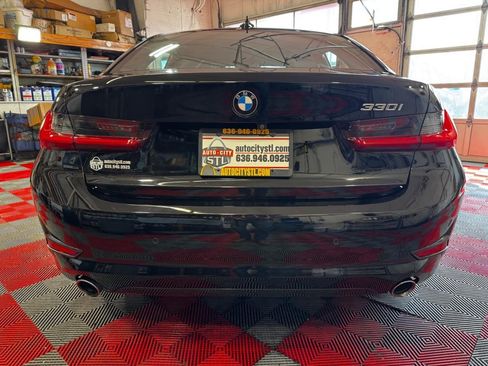 Used 2021 BMW 330i Sedan w/ Convenience Package image 6
