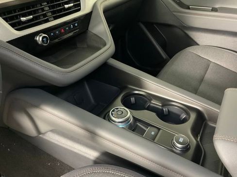 New 2026 Ford Explorer Active image 20