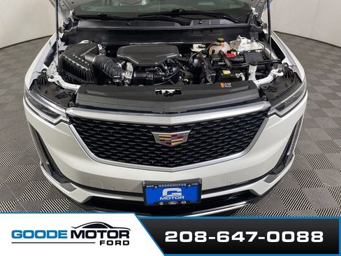 Used 2022 Cadillac XT6 Premium Luxury w/ Technology Package AWD/4WD image 25