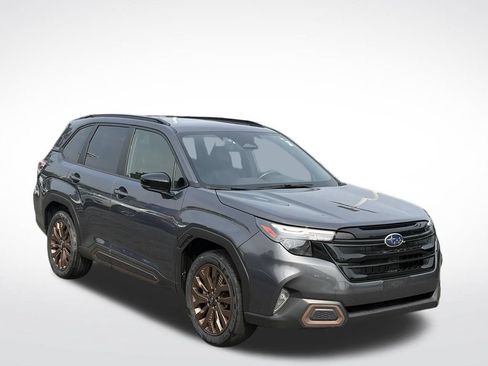 Used 2025 Subaru Forester Sport AWD/4WD image 2