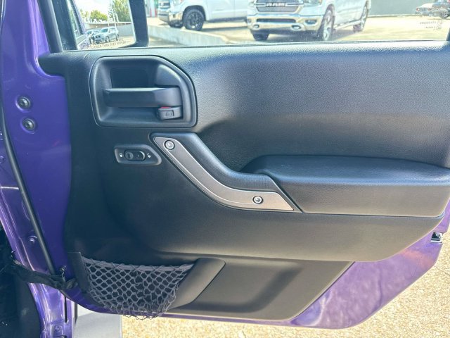 Used 2018 Jeep Wrangler Unlimited Sport S AWD/4WD image 19