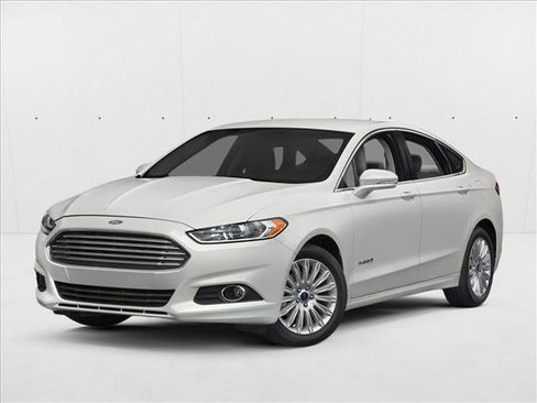 Used 2013 Ford Fusion SE image 1