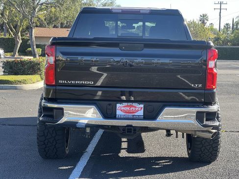 Used 2019 Chevrolet Silverado 1500 LTZ w/ LTZ Plus Package image 9