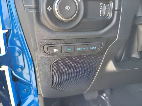 New 2025 Jeep Wrangler Sahara 4xe image 20