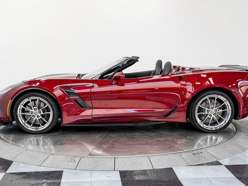 Used 2017 Chevrolet Corvette Grand Sport RWD image 6