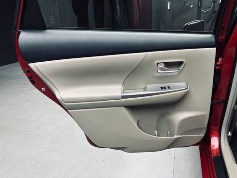 Used 2012 Toyota Prius V Five FWD image 25
