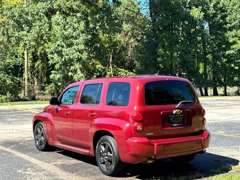 Used 2008 Chevrolet HHR LT w/ Enhanced Safety Package FWD image 4