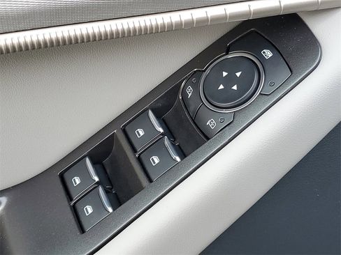 New 2026 Ford Explorer Active w/ Active Comfort Package image 23