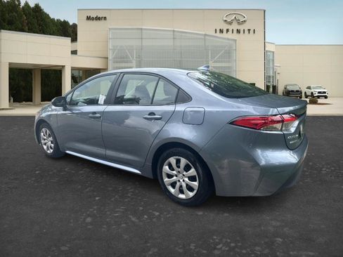 Used 2024 Toyota Corolla LE FWD image 6