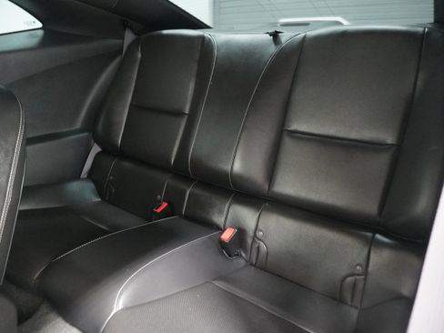 Used 2010 Chevrolet Camaro SS w/ RS Package RWD image 13