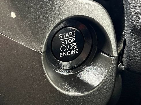 Used 2019 Jeep Compass Limited w/ Safety & Security Group AWD/4WD image 20