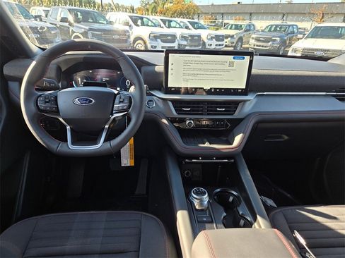 New 2025 Ford Explorer ST-Line w/ Premium Package image 11