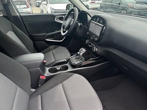 Used 2023 Kia Soul S FWD image 24