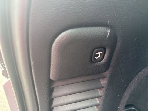 Used 2019 Jeep Grand Cherokee Trailhawk w/ Trailhawk Luxury Group image 13