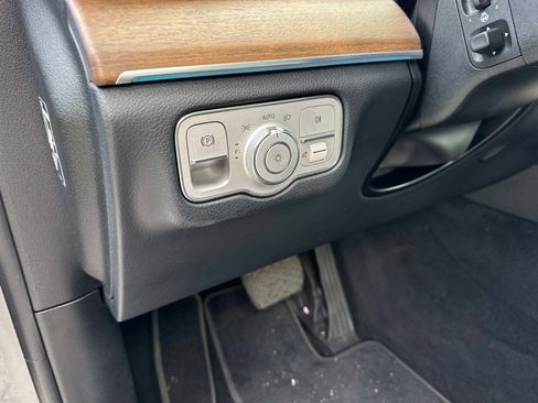 Certified 2020 Mercedes-Benz GLS 450 4MATIC image 23