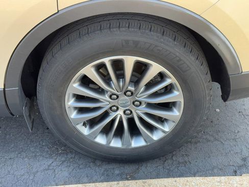 Used 2017 Lincoln MKX Select w/ Lincoln MKX Climate Package image 5