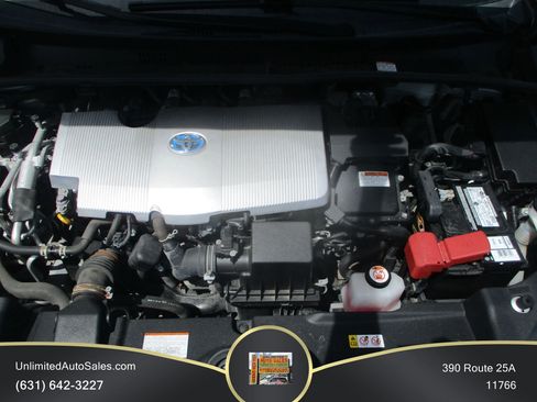 Used 2022 Toyota Prius Prime XLE FWD image 14
