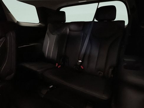 Used 2021 Hyundai Palisade Limited w/ Winter Package AWD/4WD image 15