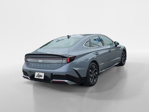 Used 2024 Hyundai Sonata SEL FWD image 4