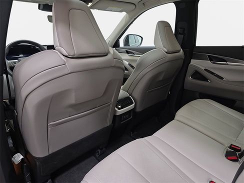 Certified 2026 INFINITI QX60 Luxe w/ Cargo Package image 10