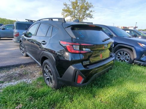 Used 2024 Subaru Crosstrek 2.0i Premium AWD/4WD image 4