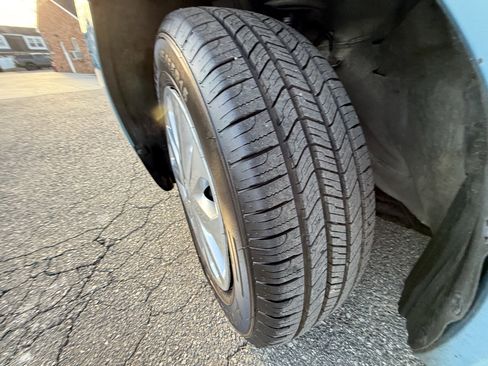 Used 2015 Nissan Versa Note SV image 20