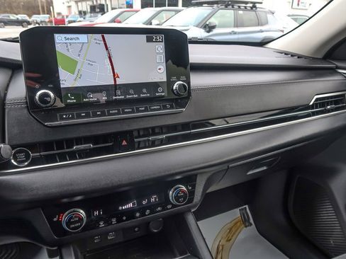 Used 2022 Mitsubishi Outlander SE image 32