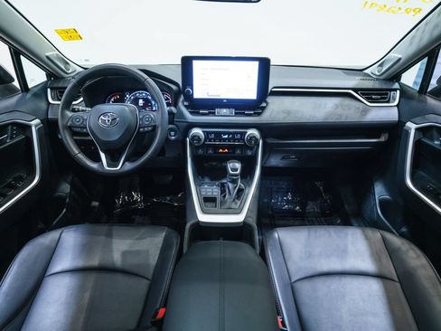 Used 2023 Toyota RAV4 XLE Premium AWD/4WD image 13