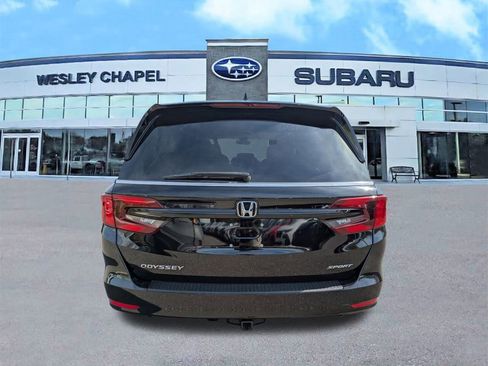 Used 2024 Honda Odyssey Sport image 6