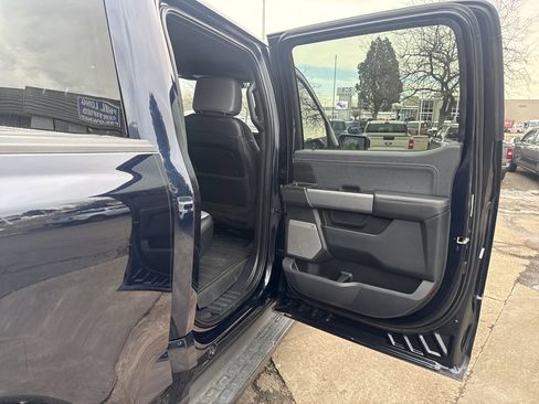 Used 2024 Ford F150 Lightning Lariat image 20