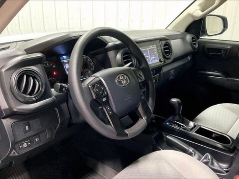 Used 2023 Toyota Tacoma SR AWD/4WD image 14