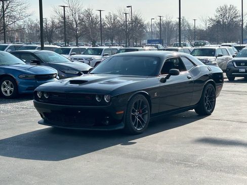 Used 2021 Dodge Challenger R/T Scat Pack w/ Plus Package image 9
