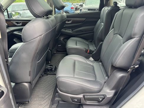 Used 2024 Subaru Ascent Touring AWD/4WD image 39