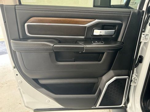 Used 2023 RAM 2500 Laramie image 26