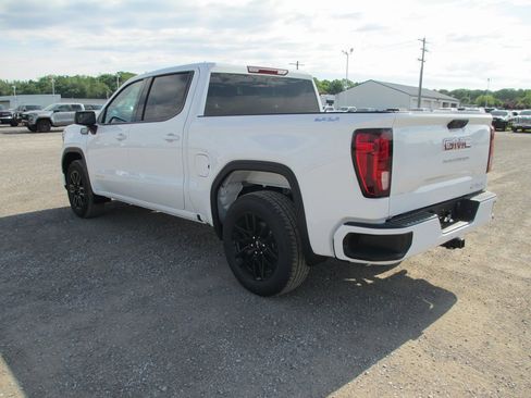 New 2025 GMC Sierra 1500 Elevation image 8