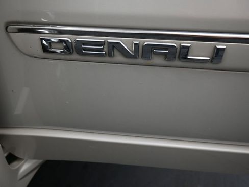 Used 2014 GMC Acadia Denali AWD/4WD image 15