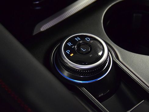 Used 2025 Ford Explorer ST-Line image 26