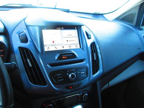 Used 2017 Ford Transit Connect Titanium image 8