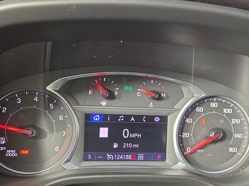 Used 2020 GMC Acadia AT4 w/ Driver Alert Package II AWD/4WD image 17