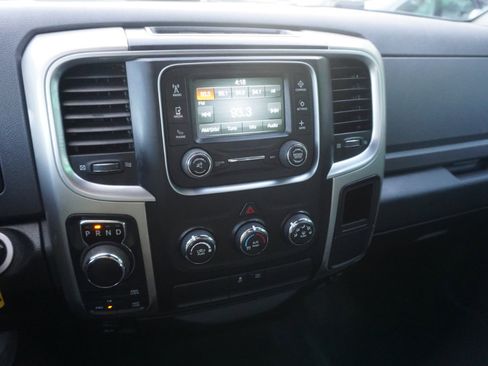 Used 2017 RAM 1500 Classic SLT image 20