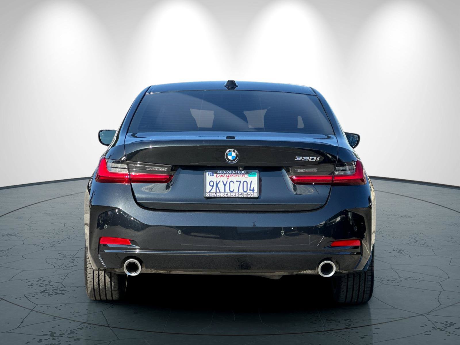 Used 2024 BMW 330i Sedan w/ Premium Package RWD image 3