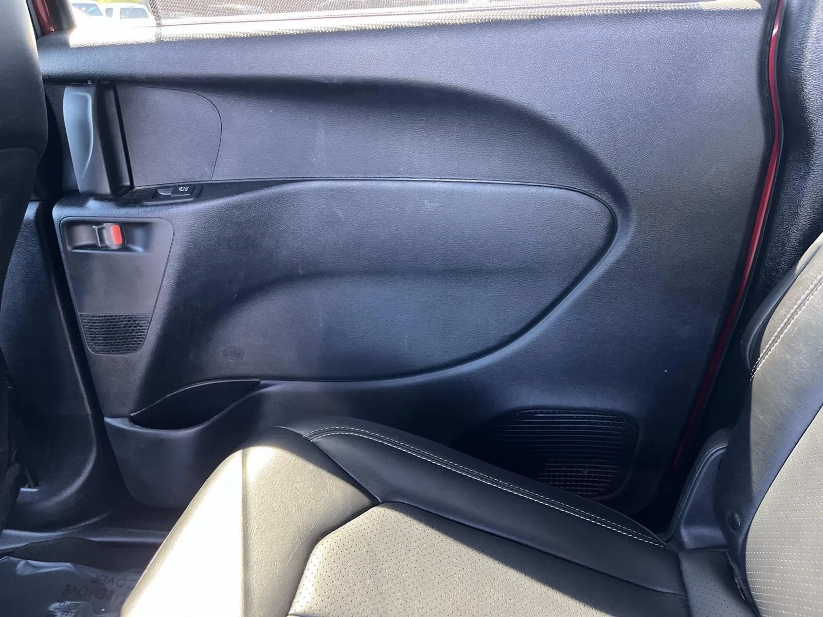 Used 2025 Chrysler Pacifica Select FWD image 17