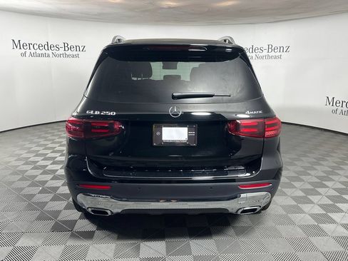 Certified 2025 Mercedes-Benz GLB 250 4MATIC image 6