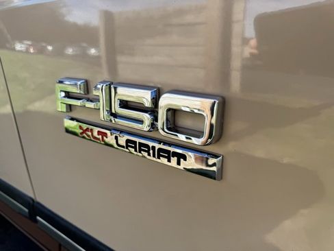 Used 1990 Ford F150 2WD Regular Cab image 37