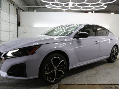 New 2025 Nissan Altima 2.5 SR w/ SR Premium Package